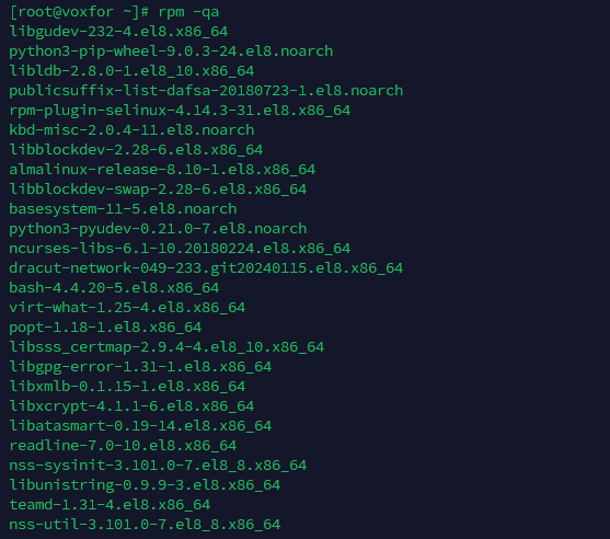 Command to list all installed packages with versions and architecture using rpm -qa in a Linux terminal